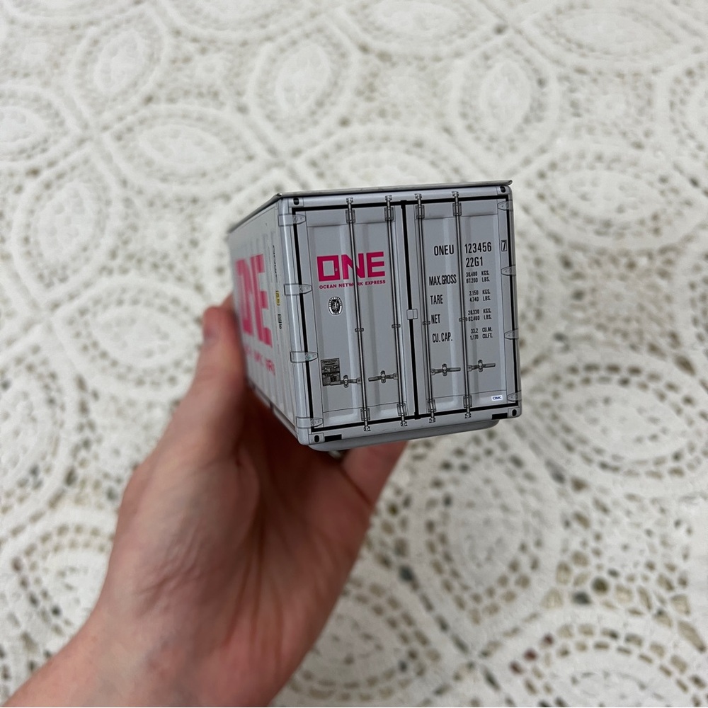 Tiny container tin - Picture 4 of 11